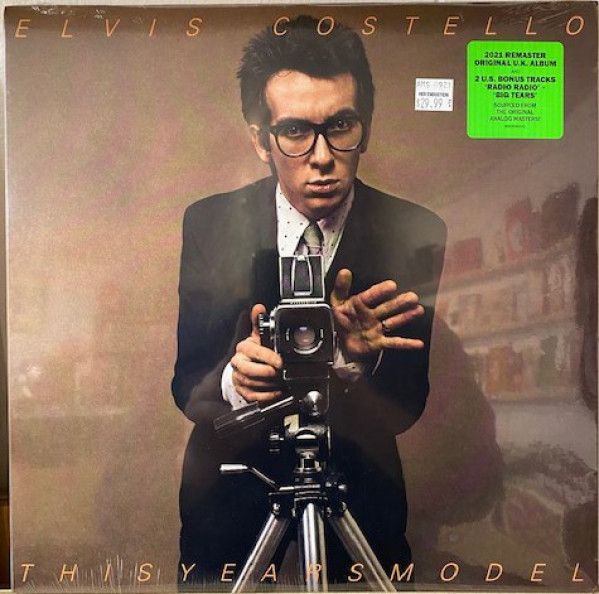 Elvis Costello: 