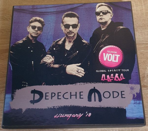 Depeche Mode: 
