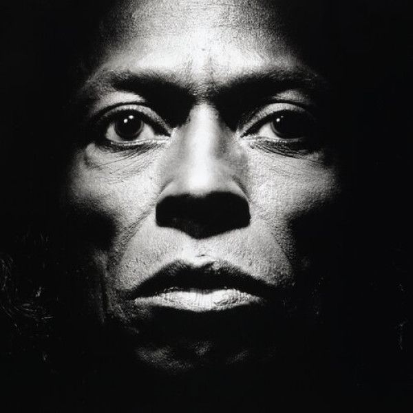 DAVIS MILES: 